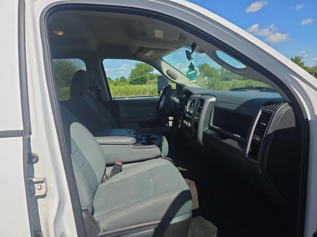 2016 RAM 3500 ST 3C63RRGL7GG176256