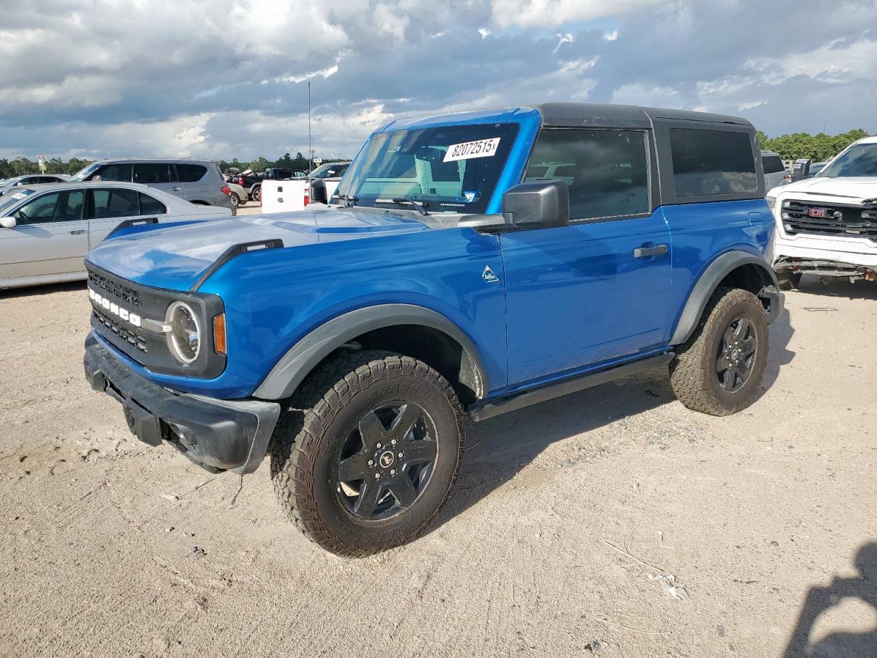 FORD BRONCO BLACK DIAMOND