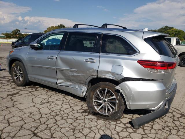 2018 TOYOTA HIGHLANDER SE 5TDKZRFH5JS528230