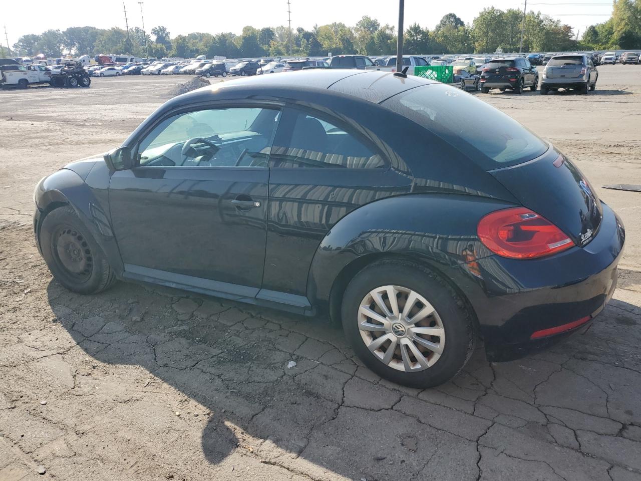 VOLKSWAGEN BEETLE