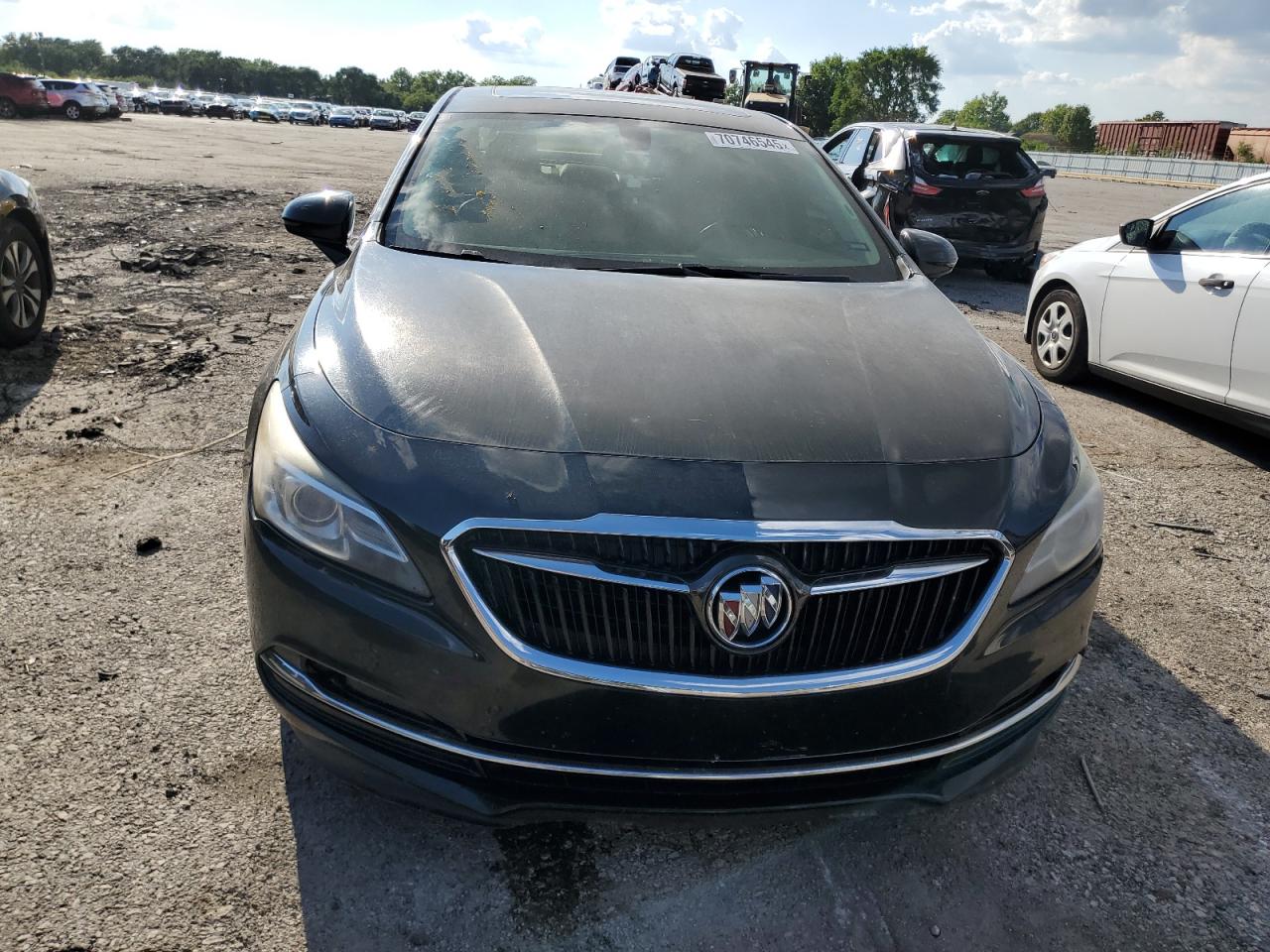 BUICK LACROSSE ESSENCE