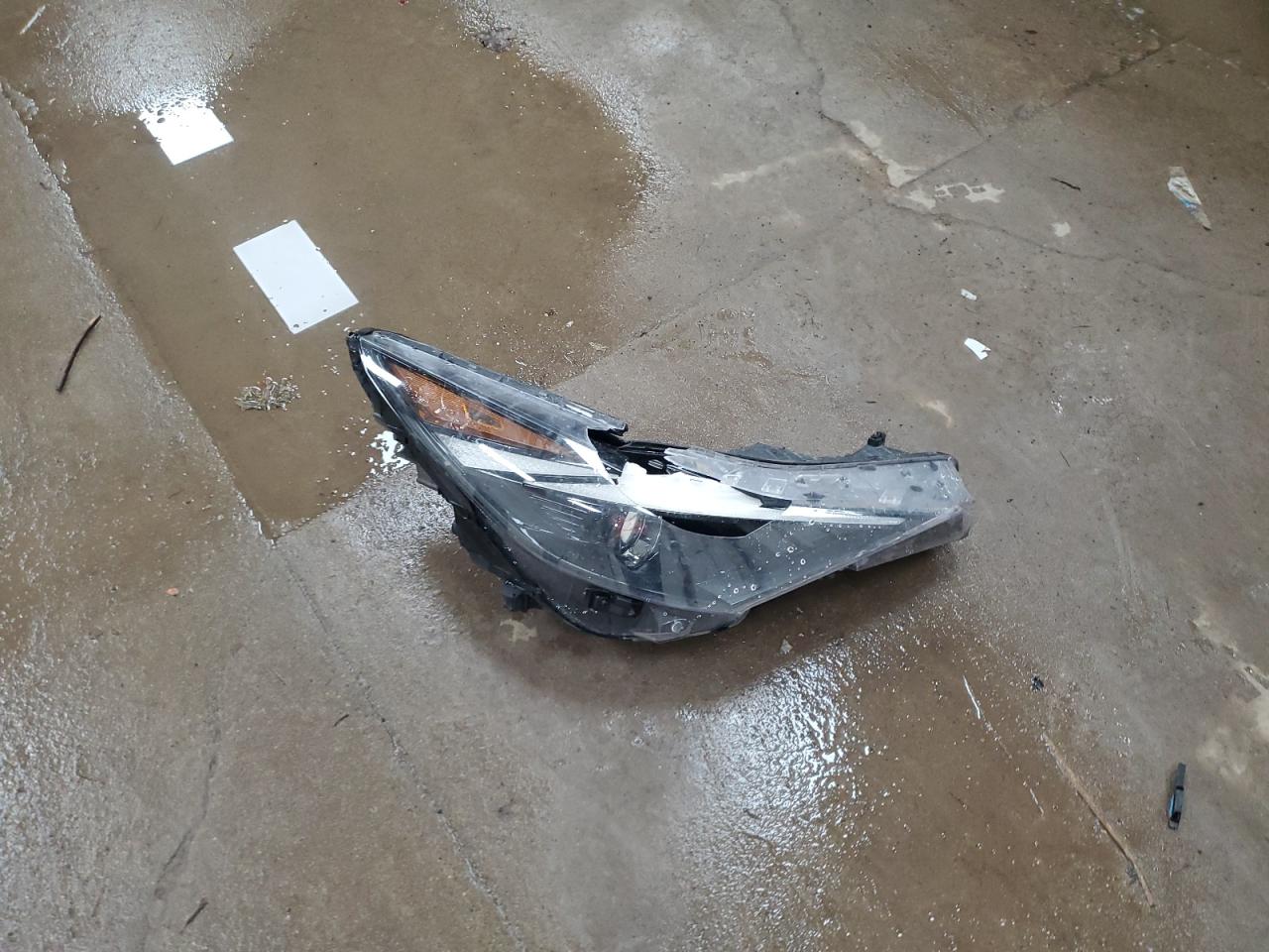 HYUNDAI ELANTRA BLUE