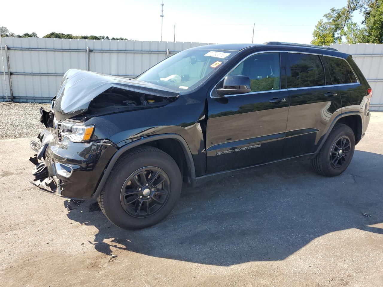 JEEP GRAND CHEROKEE LAREDO