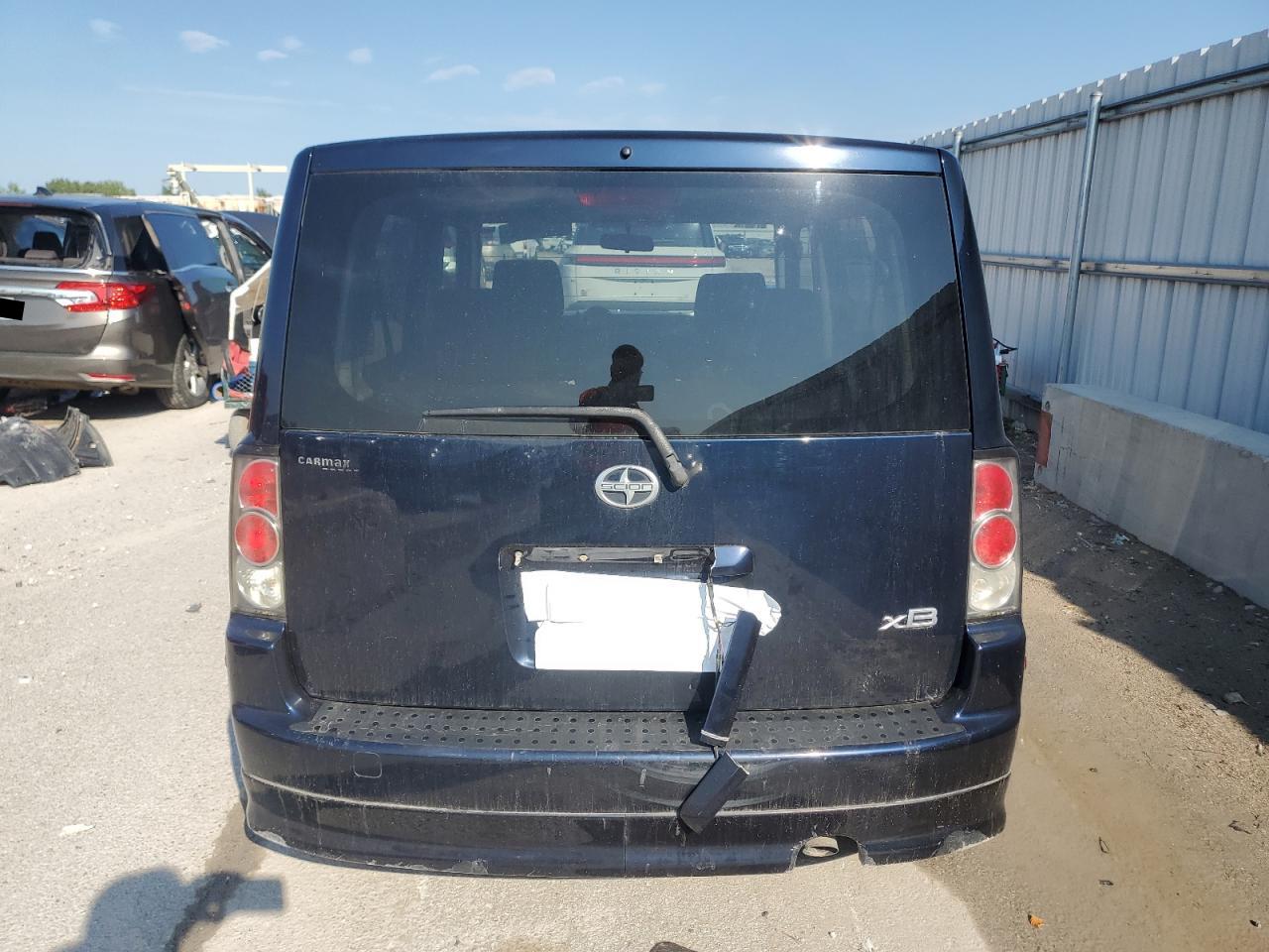 Lot #3274777187 2005 TOYOTA SCION XB