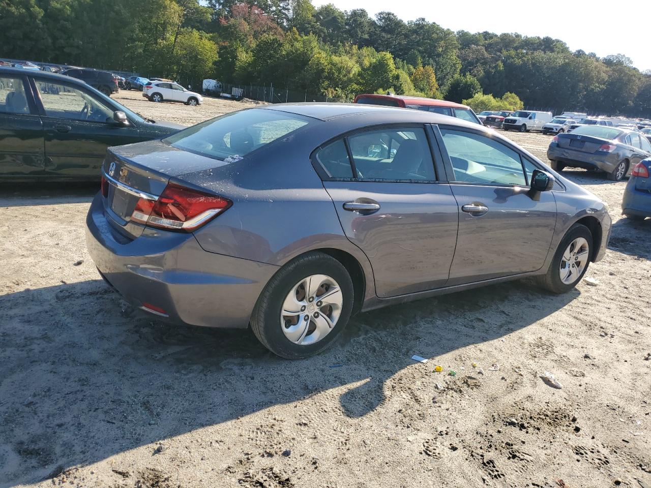 Lot #3310393956 2015 HONDA CIVIC LX