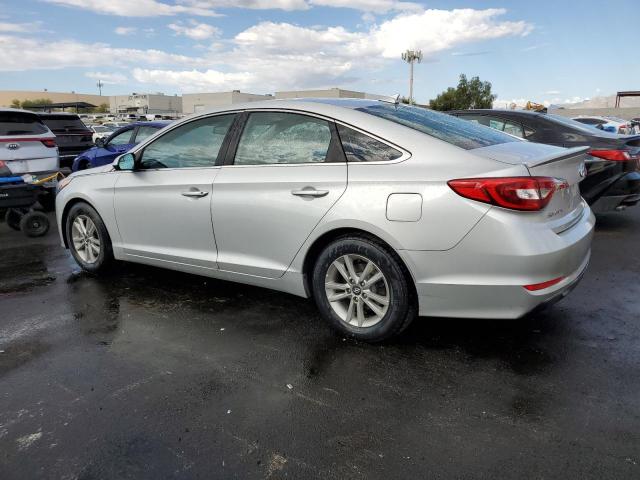 2016 HYUNDAI SONATA SE 5NPE24AF2GH371443