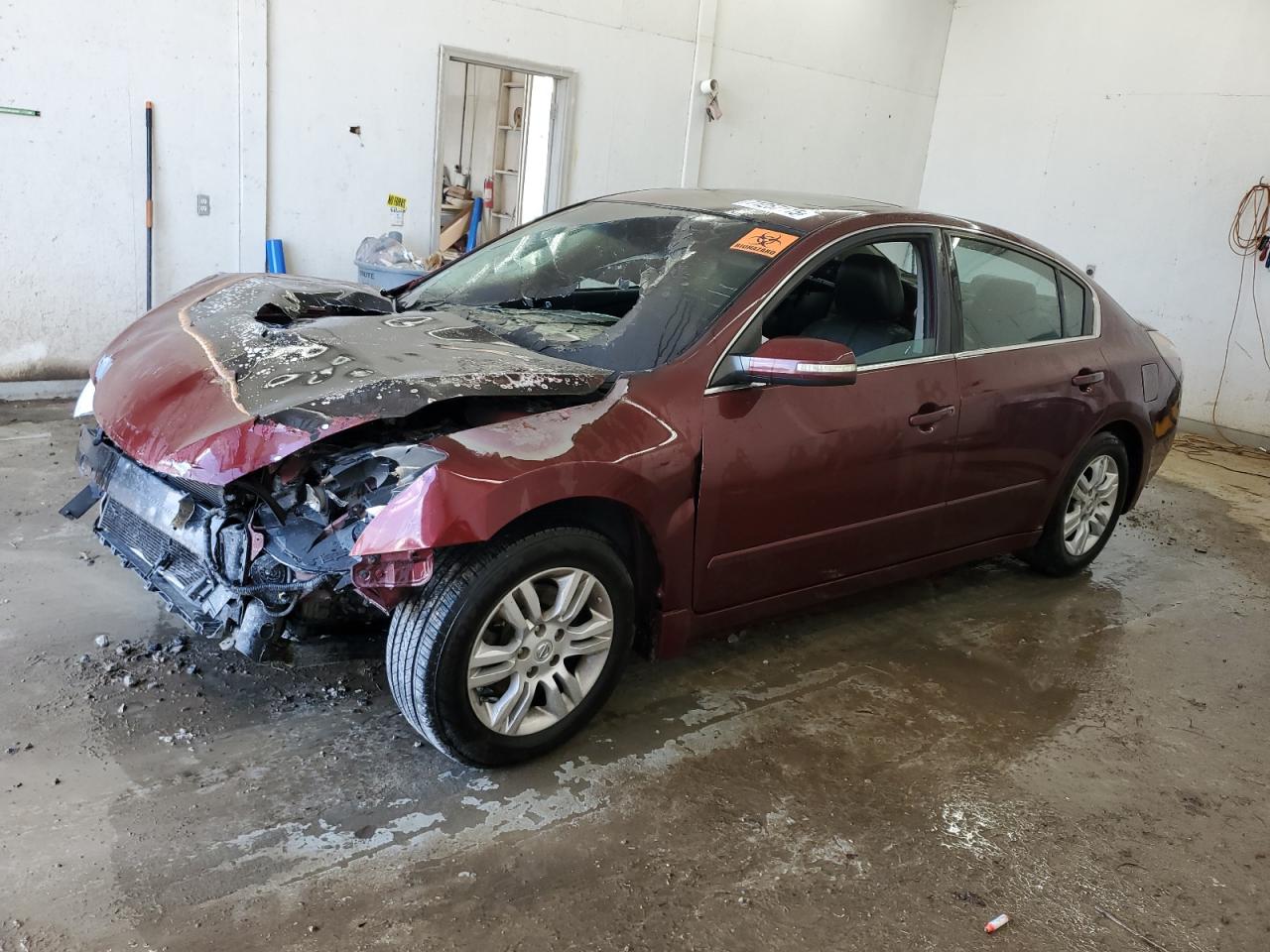 NISSAN ALTIMA BASE