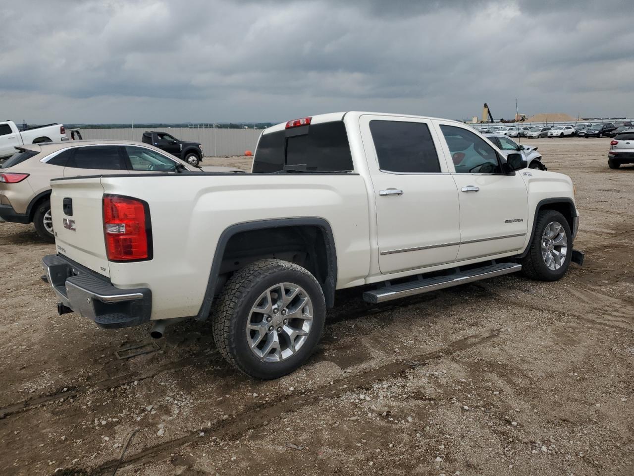 GMC SIERRA K1500 SLT