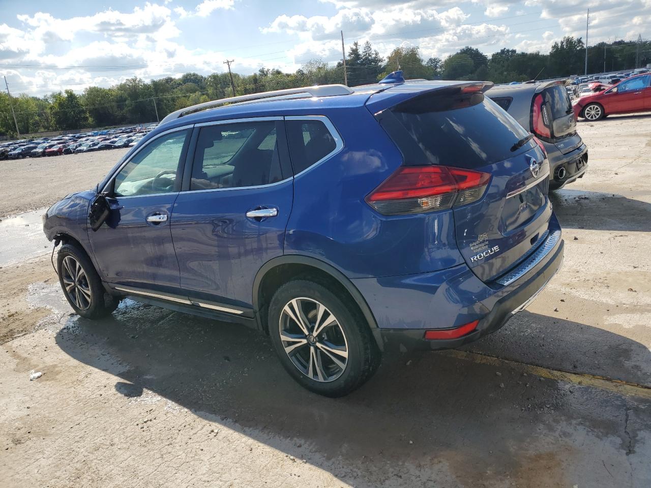 NISSAN ROGUE SV