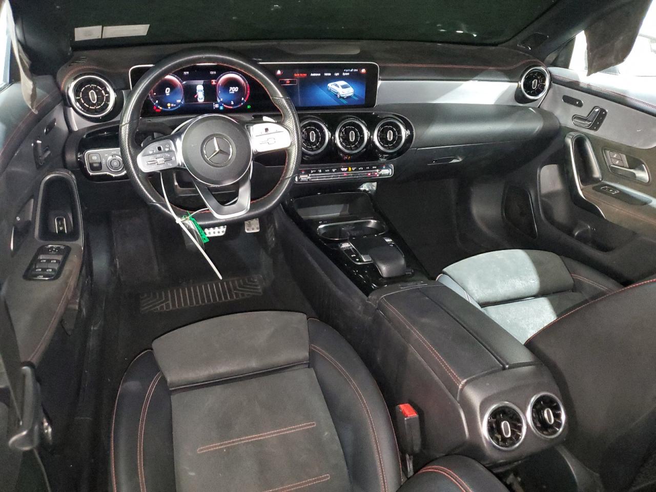 MERCEDES-BENZ CLA-CLASS 250 4MATIC