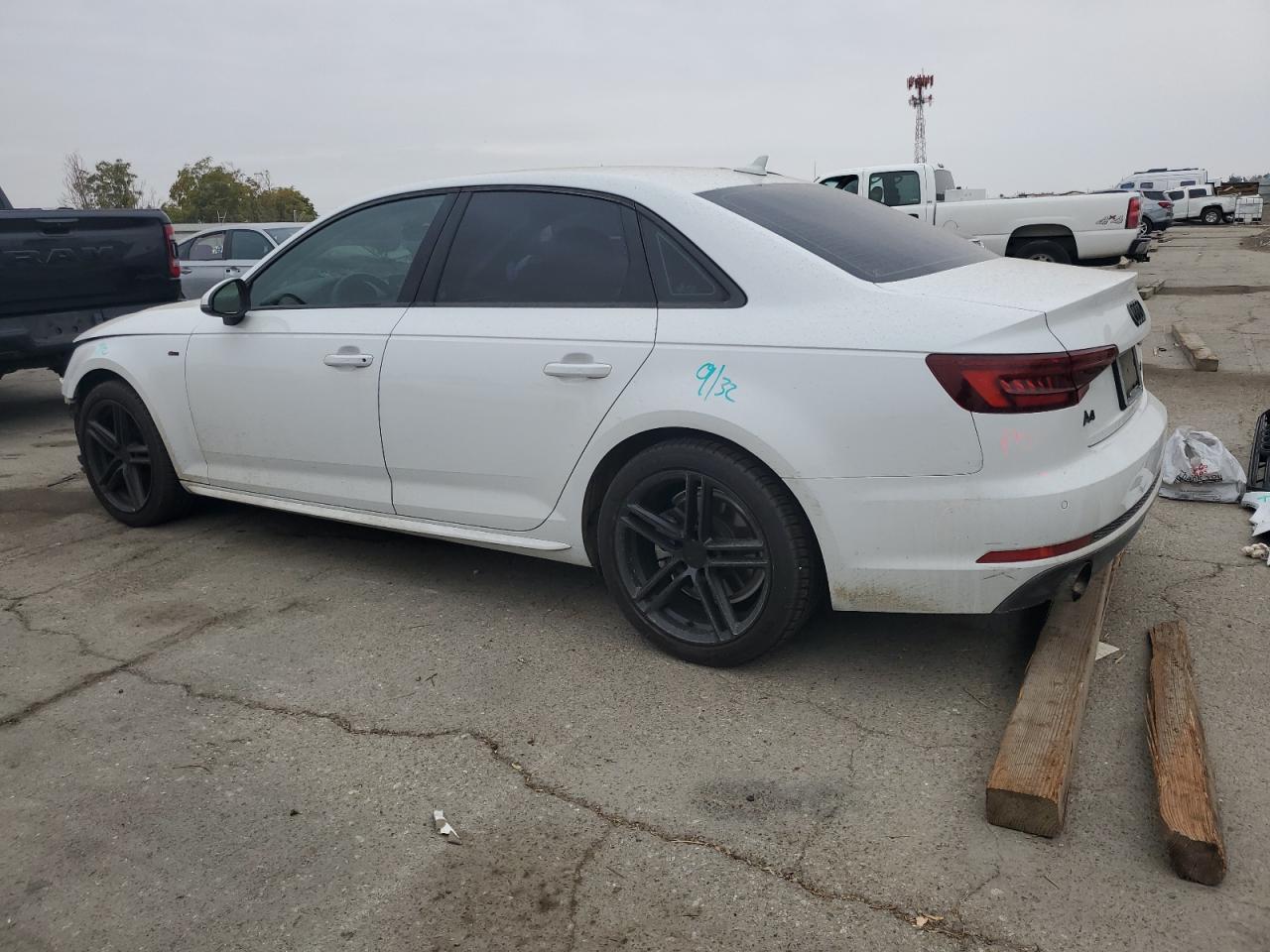 AUDI A4 PREMIUM PLUS