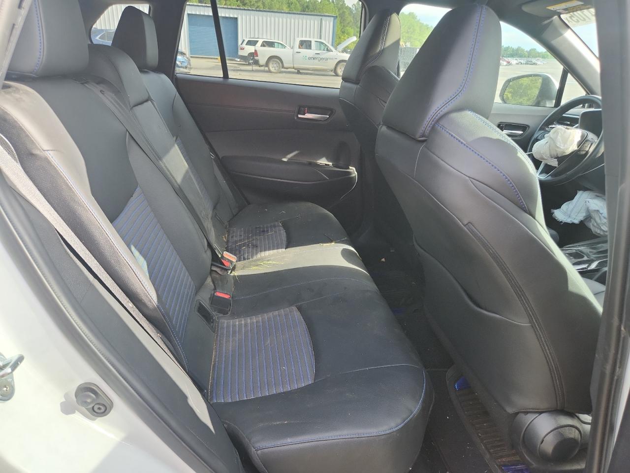 TOYOTA COROLLA CROSS LE