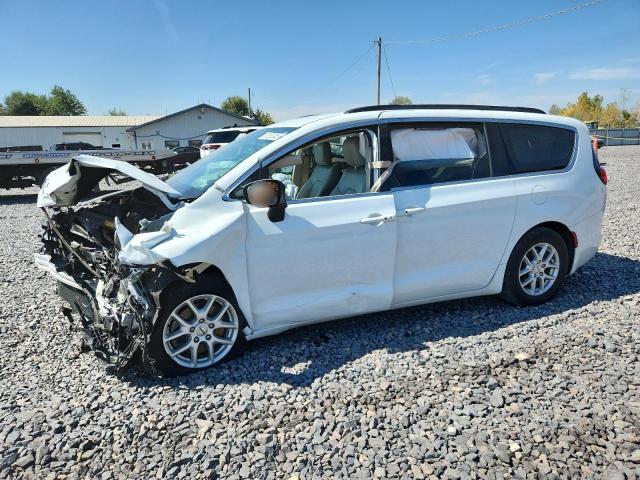 Global Auto Auctions: 2021 CHRYSLER VOYAGER LXI