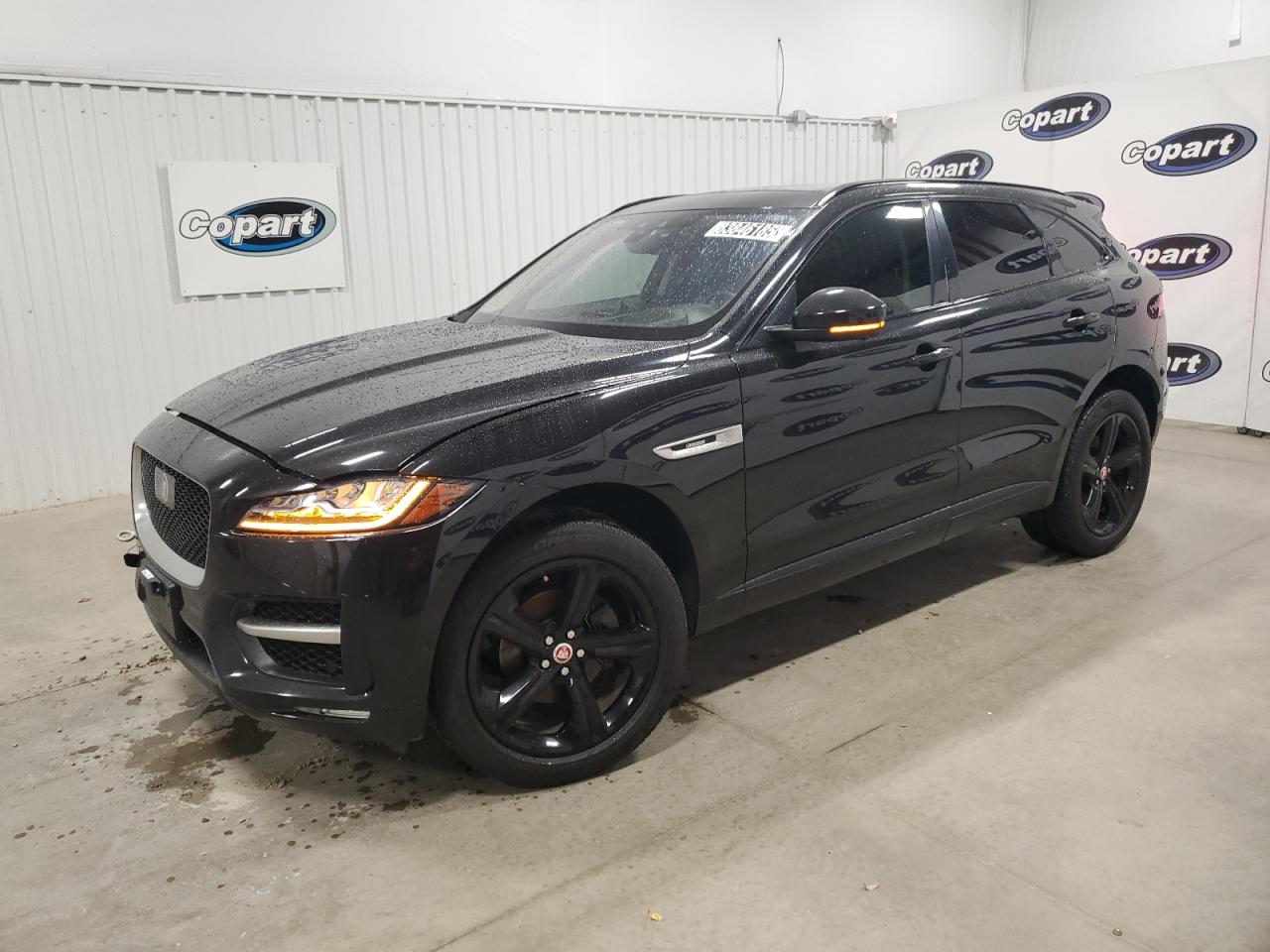  Salvage Jaguar F-PACE