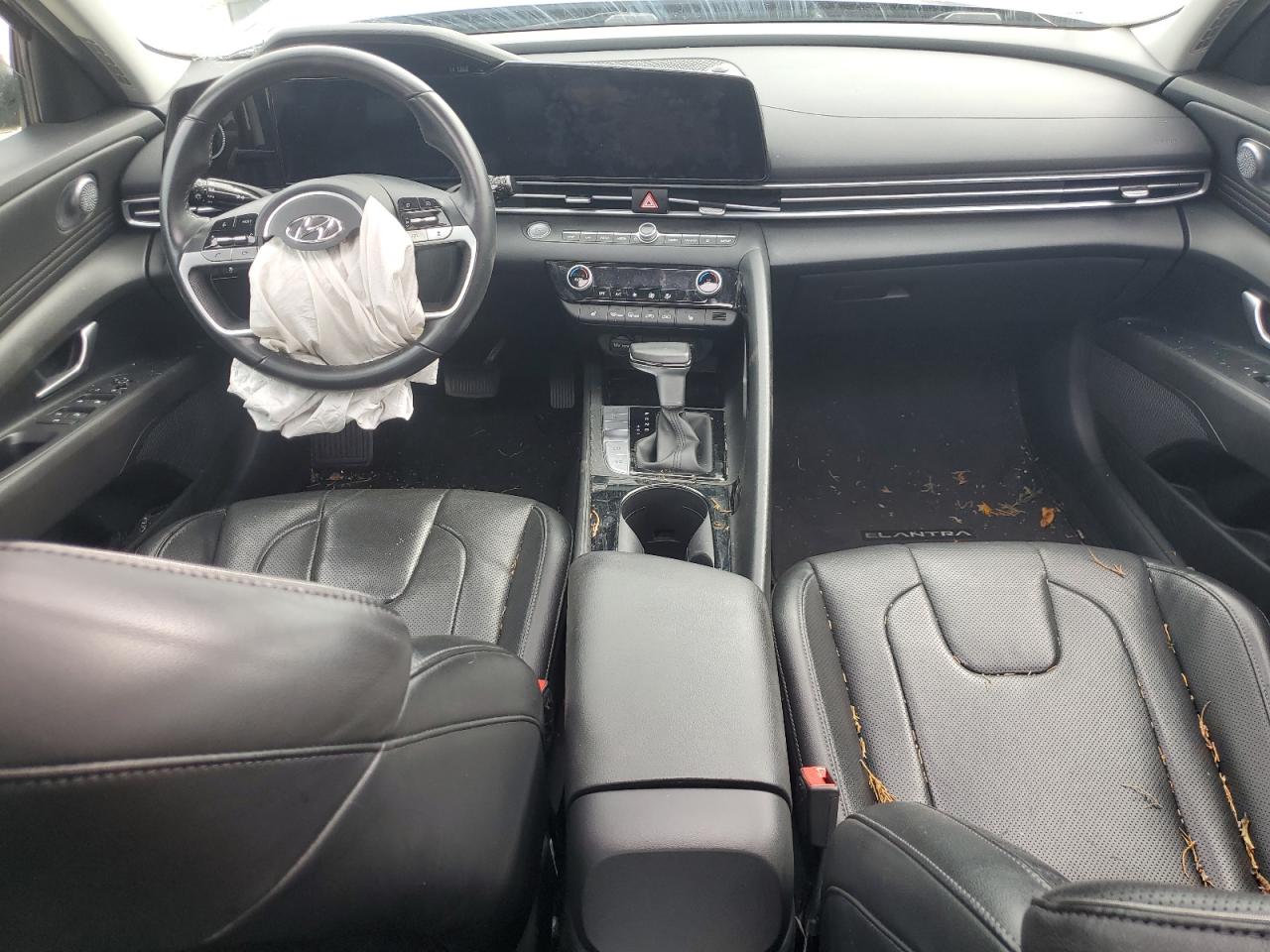 HYUNDAI ELANTRA LIMITED