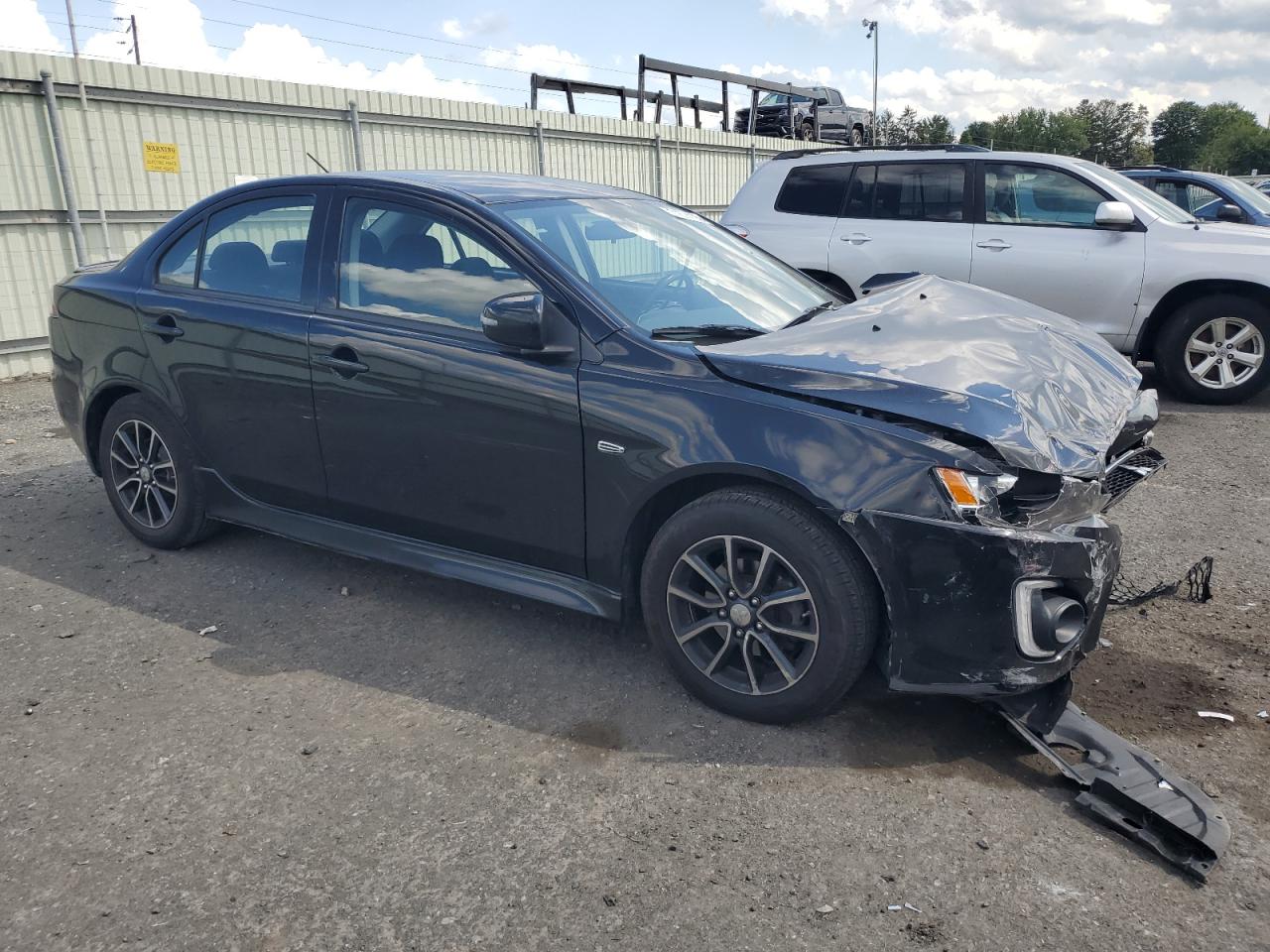 MITSUBISHI LANCER ES