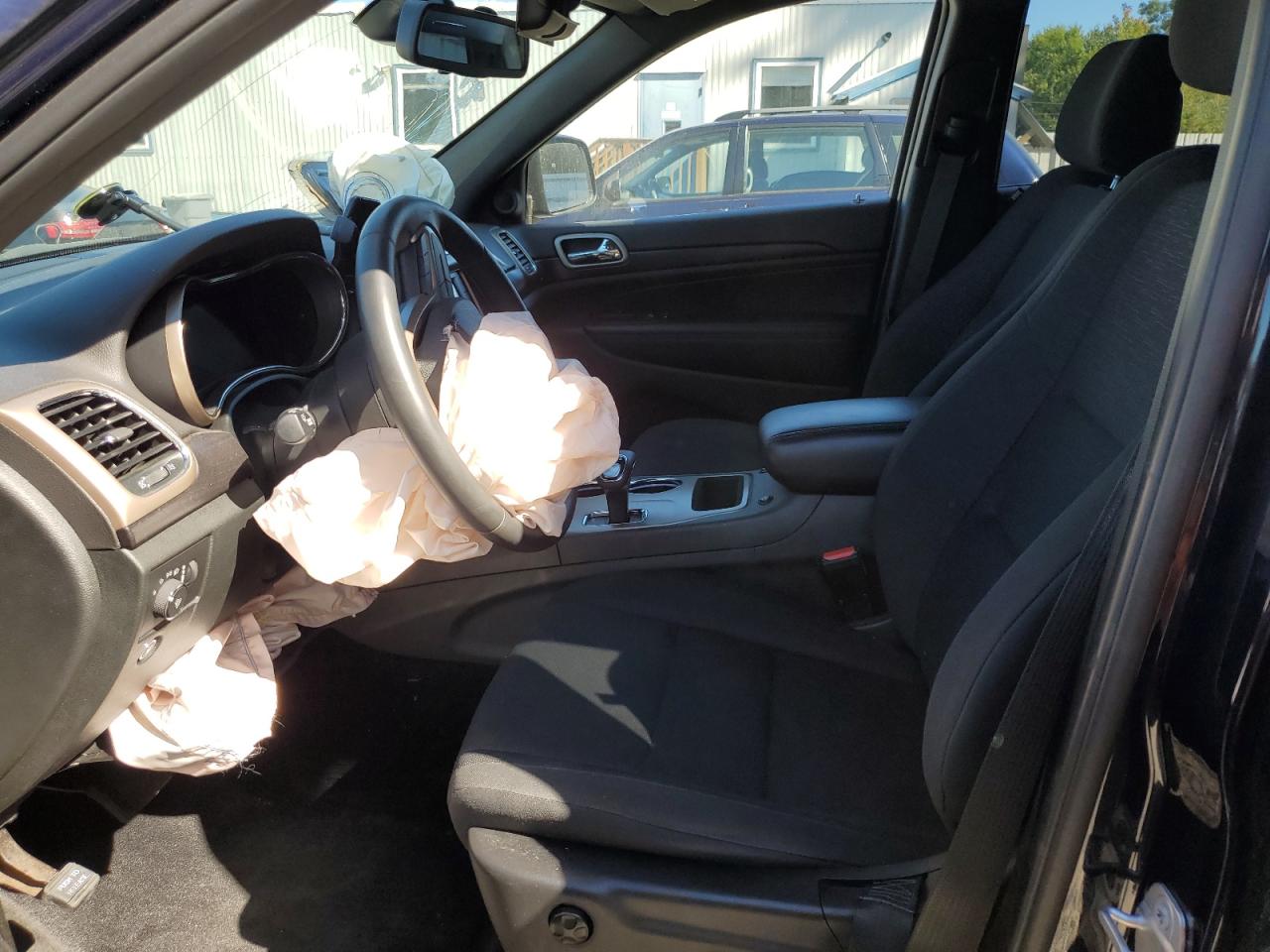 JEEP GRAND CHEROKEE LAREDO