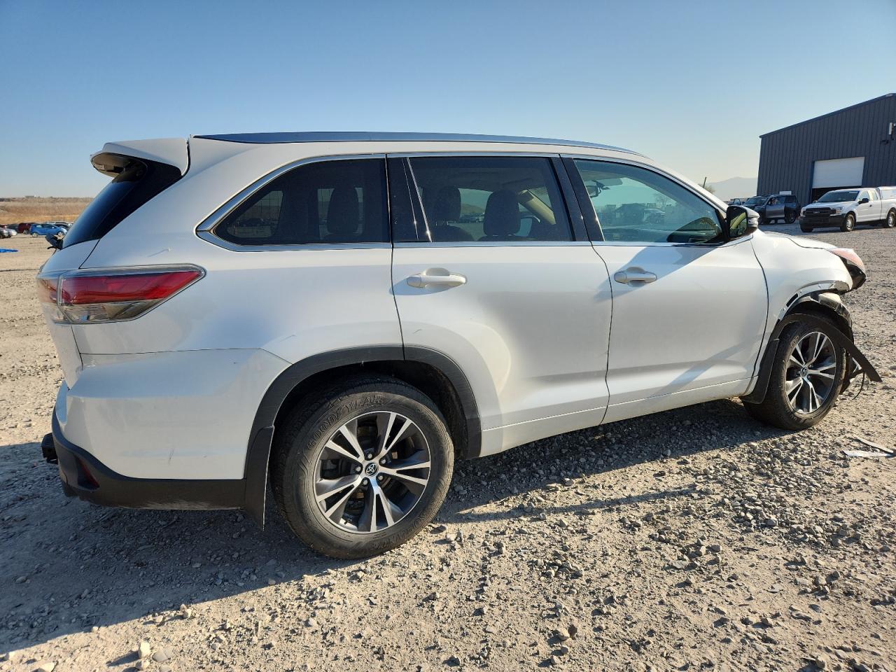 TOYOTA HIGHLANDER XLE