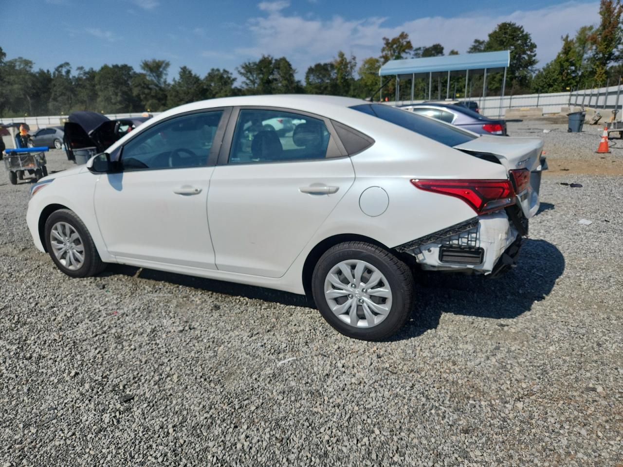 HYUNDAI ACCENT SE