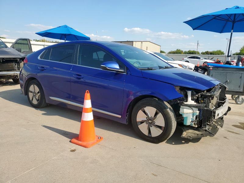 2022 HYUNDAI IONIQ SE KMHC75LC8NU269239