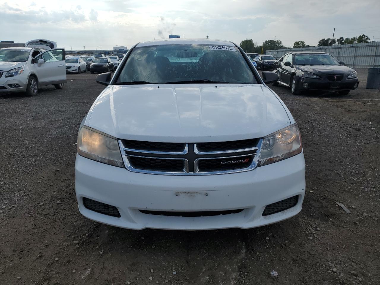 DODGE AVENGER SE