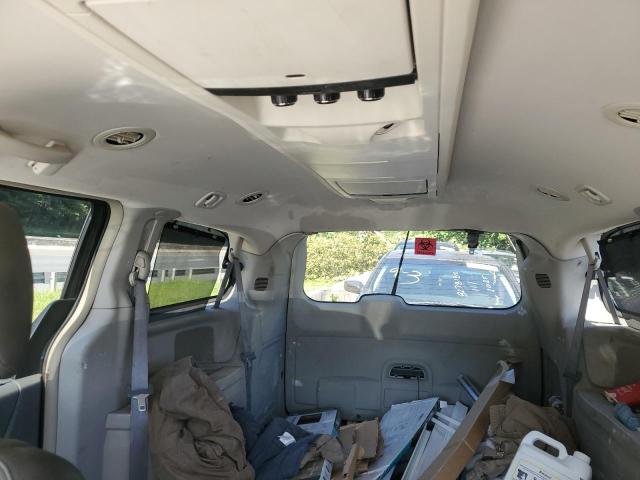 2010 CHRYSLER TOWN & COU - 2A4RR5D15AR253670