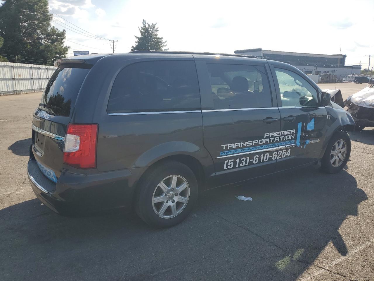 Lot #3309287616 2011 CHRYSLER TOWN & COU