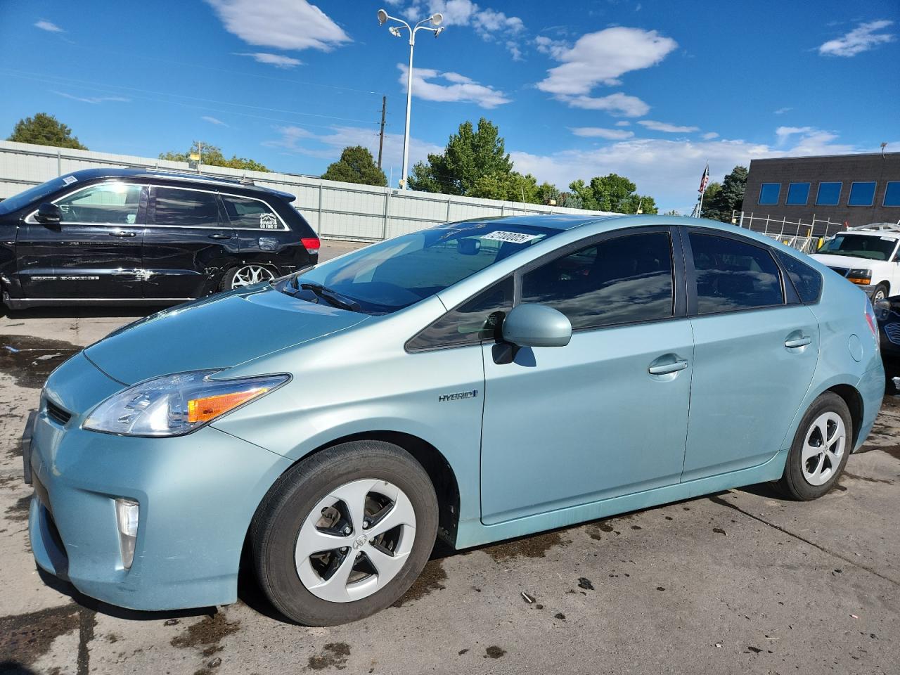 TOYOTA PRIUS