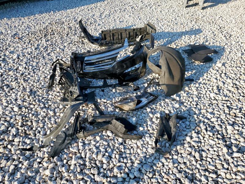 2016 LINCOLN MKC RESERV - 5LMCJ3C91GUJ28412