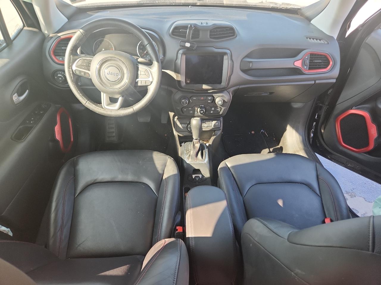 JEEP RENEGADE TRAILHAWK