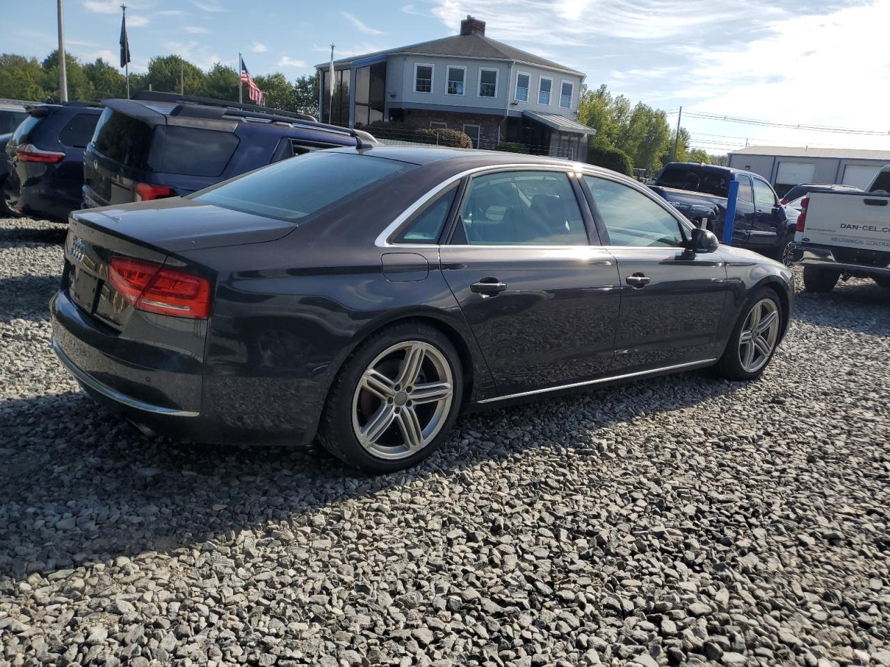 AUDI A8 L QUATTRO