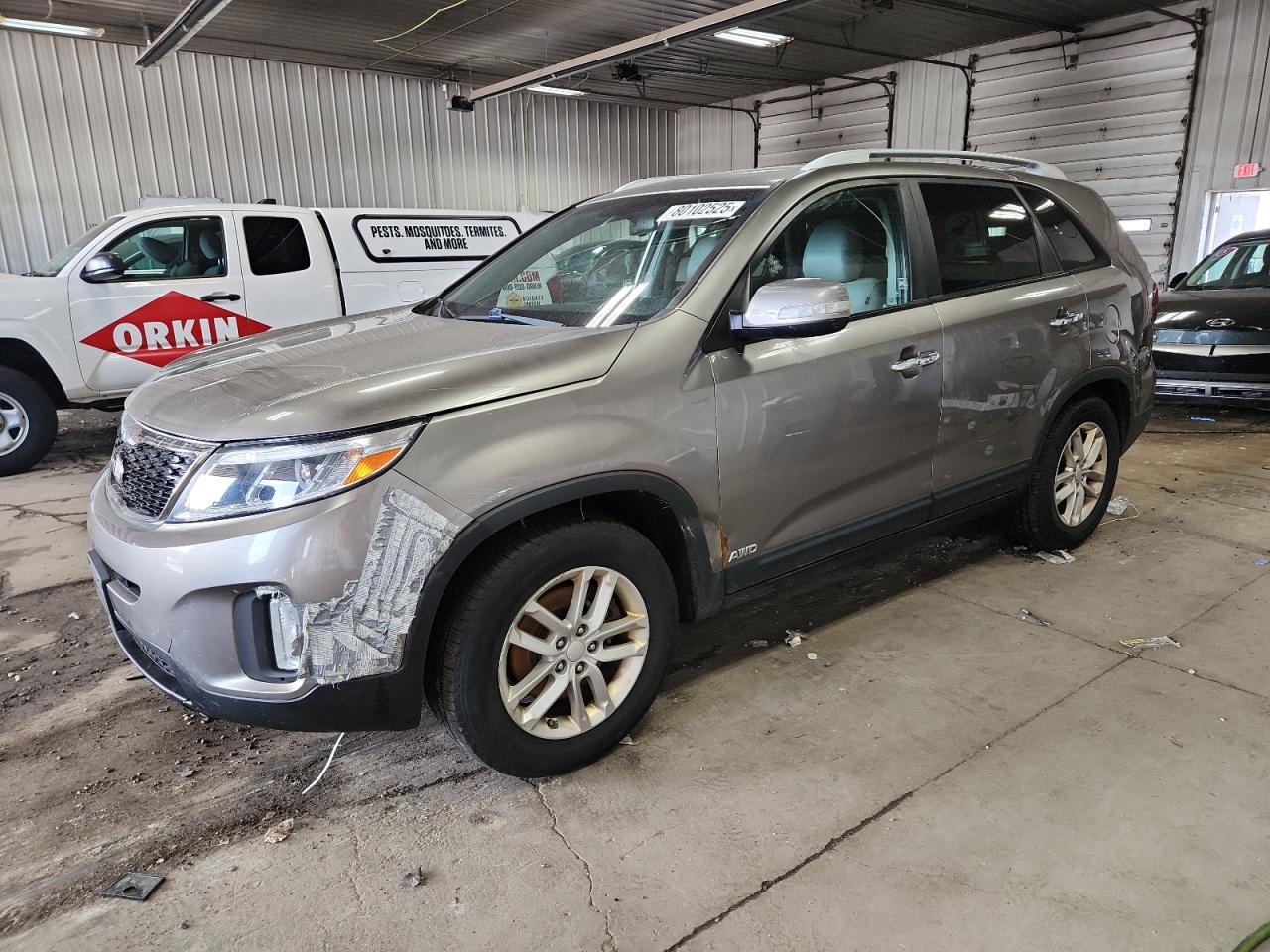 KIA SORENTO LX