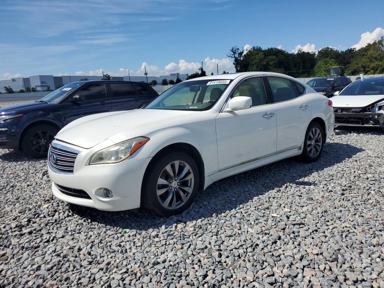 INFINITI M37 X