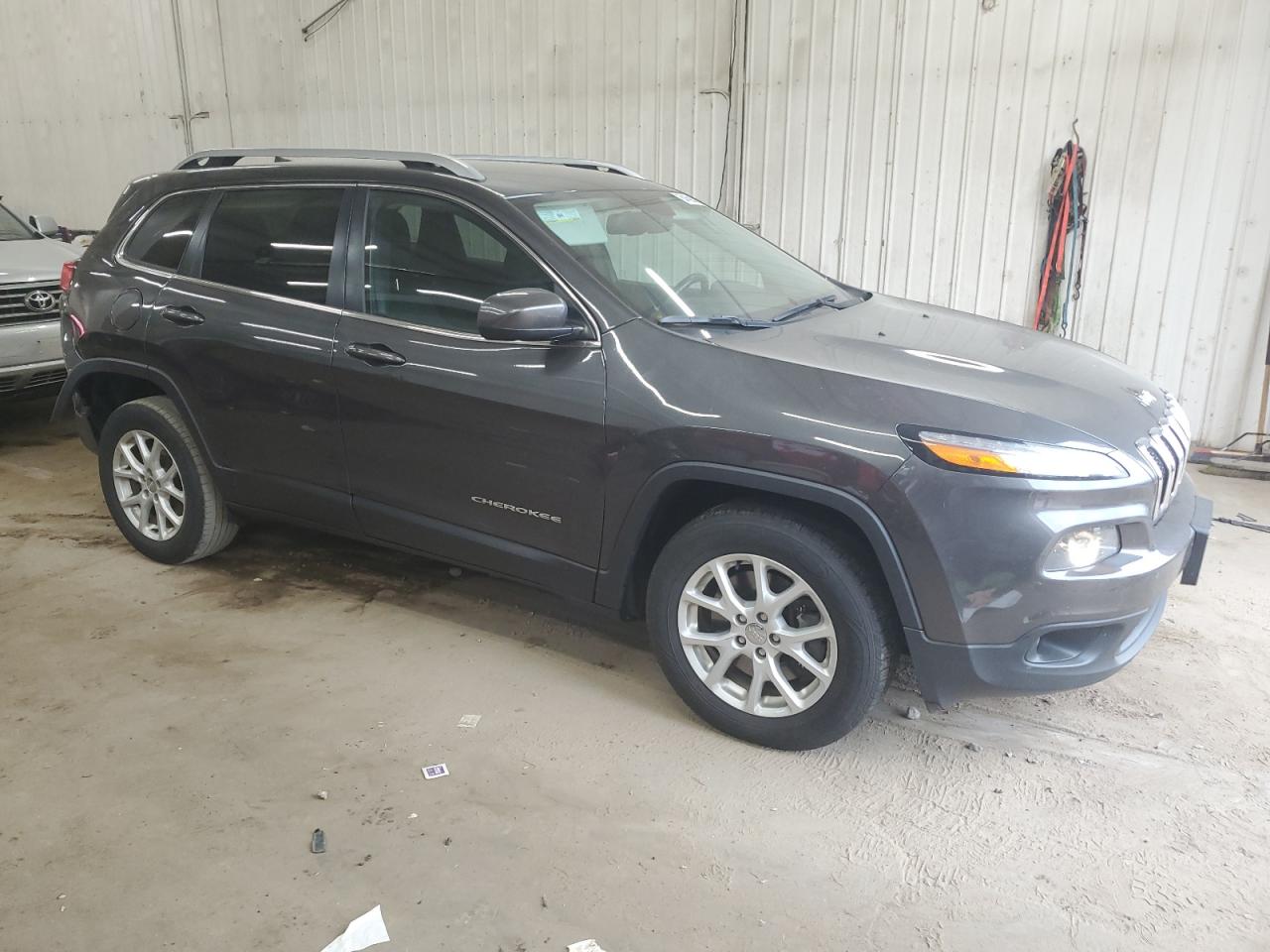 JEEP GRAND CHEROKEE LATITUDE