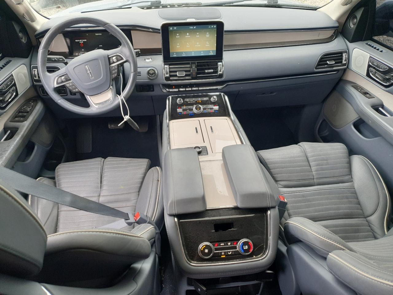 LINCOLN NAVIGATOR BLACK LABEL