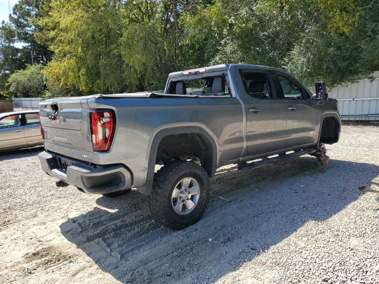 GMC SIERRA 1500 K1500 AT4
