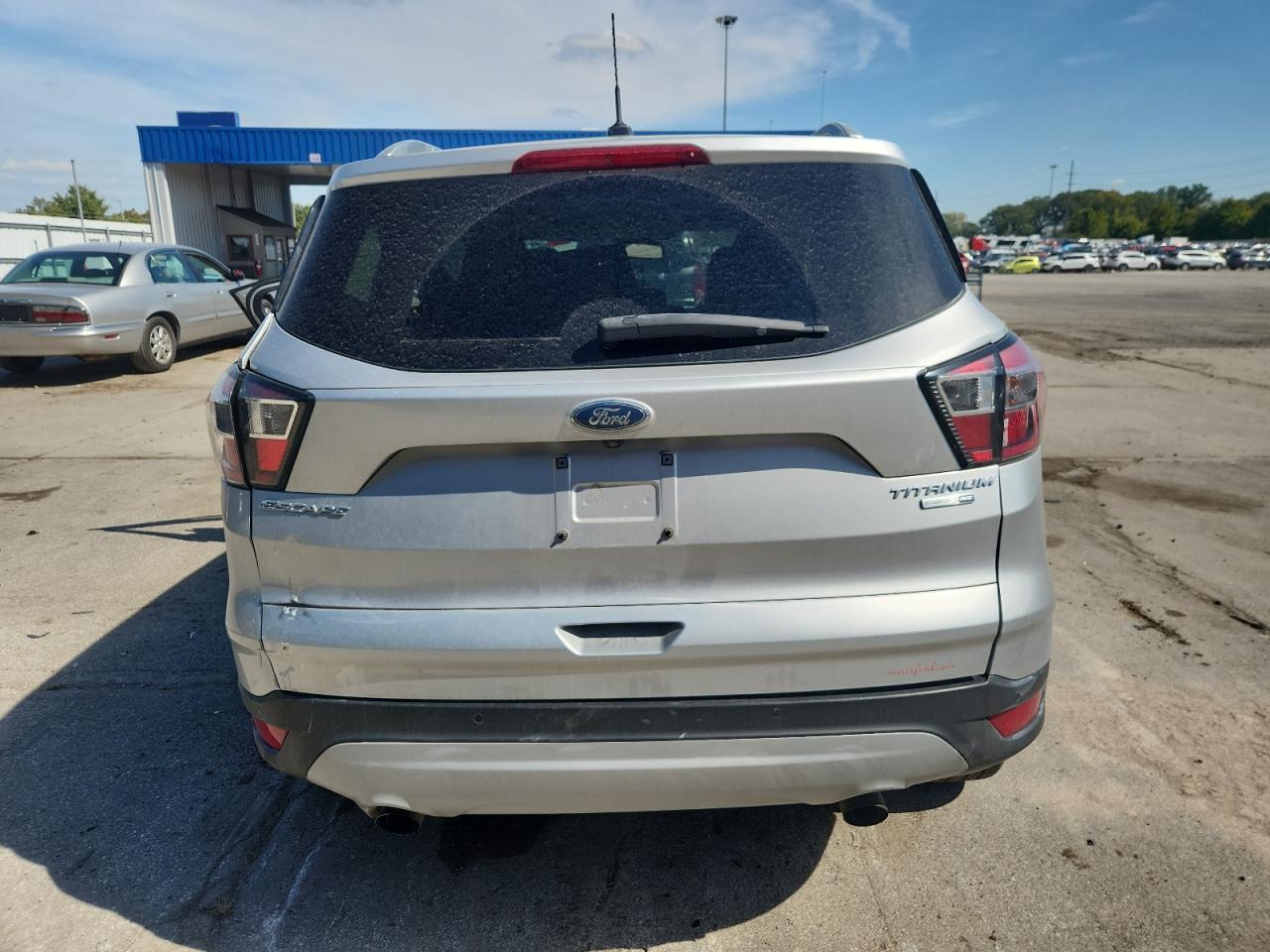 FORD ESCAPE TITANIUM