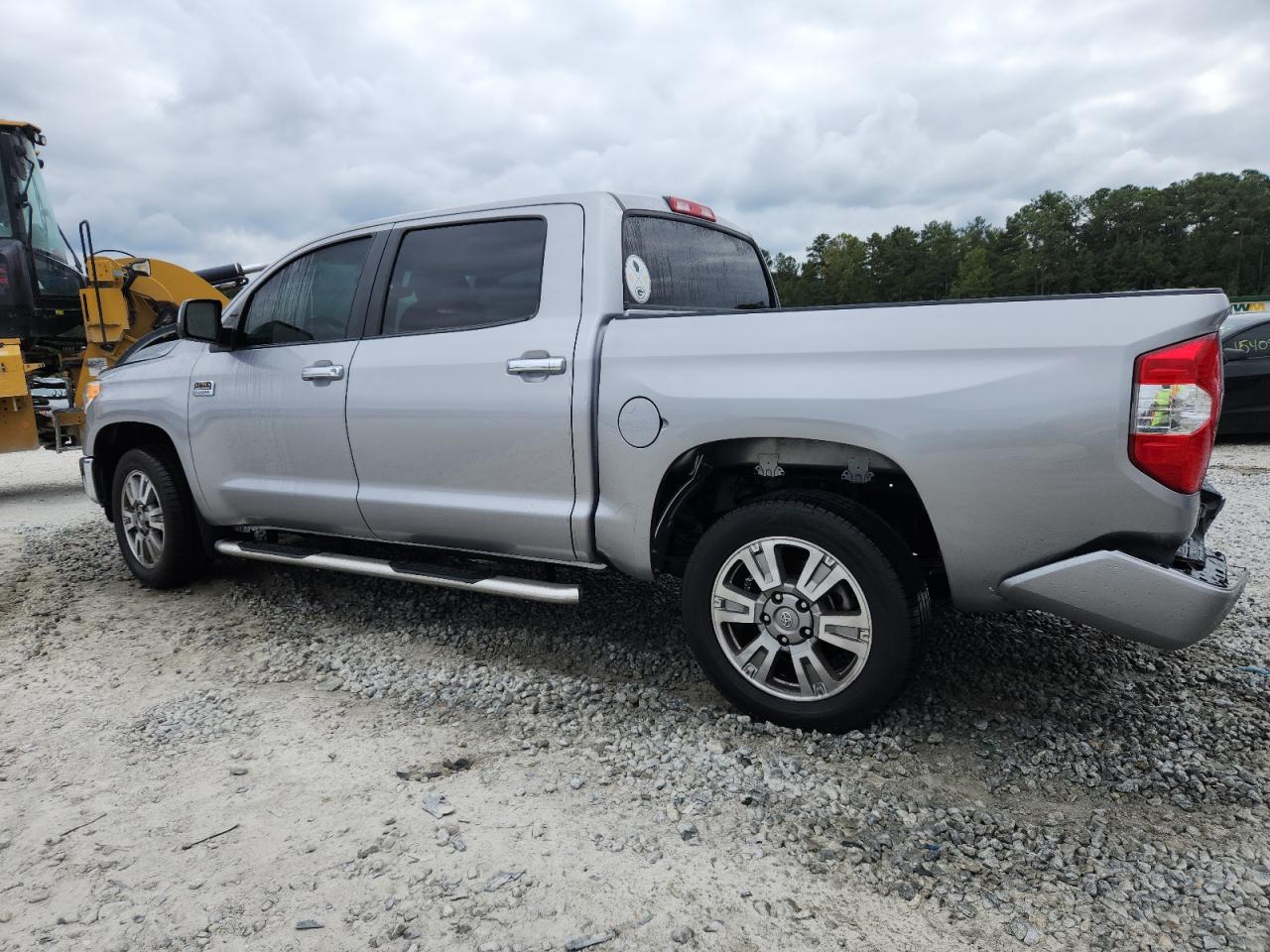 TOYOTA TUNDRA CREWMAX 1794