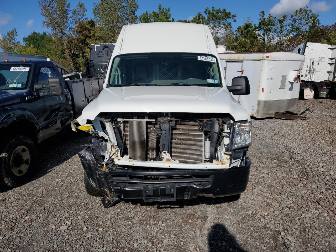 NISSAN NV2500 2500 S