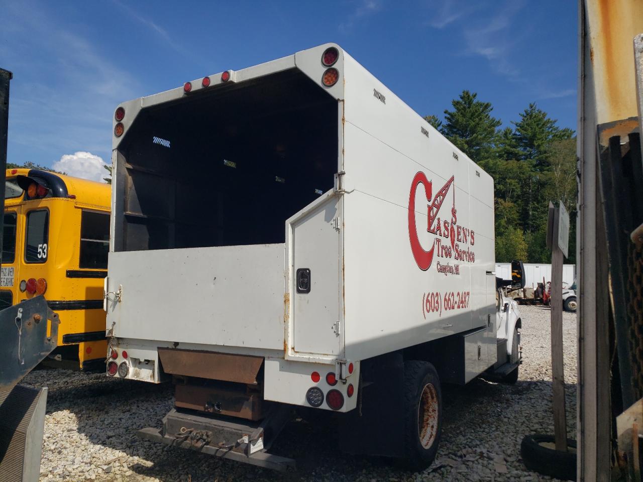 FORD F-750 SUPER DUTY