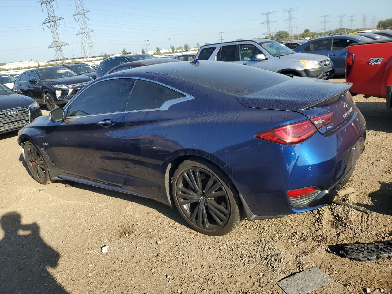 INFINITI Q60 RED SPORT 400