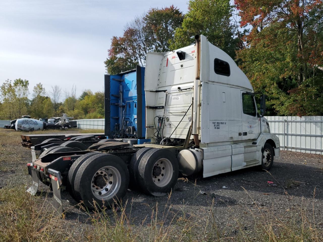 Lot #3261938477 2008 VOLVO VNL