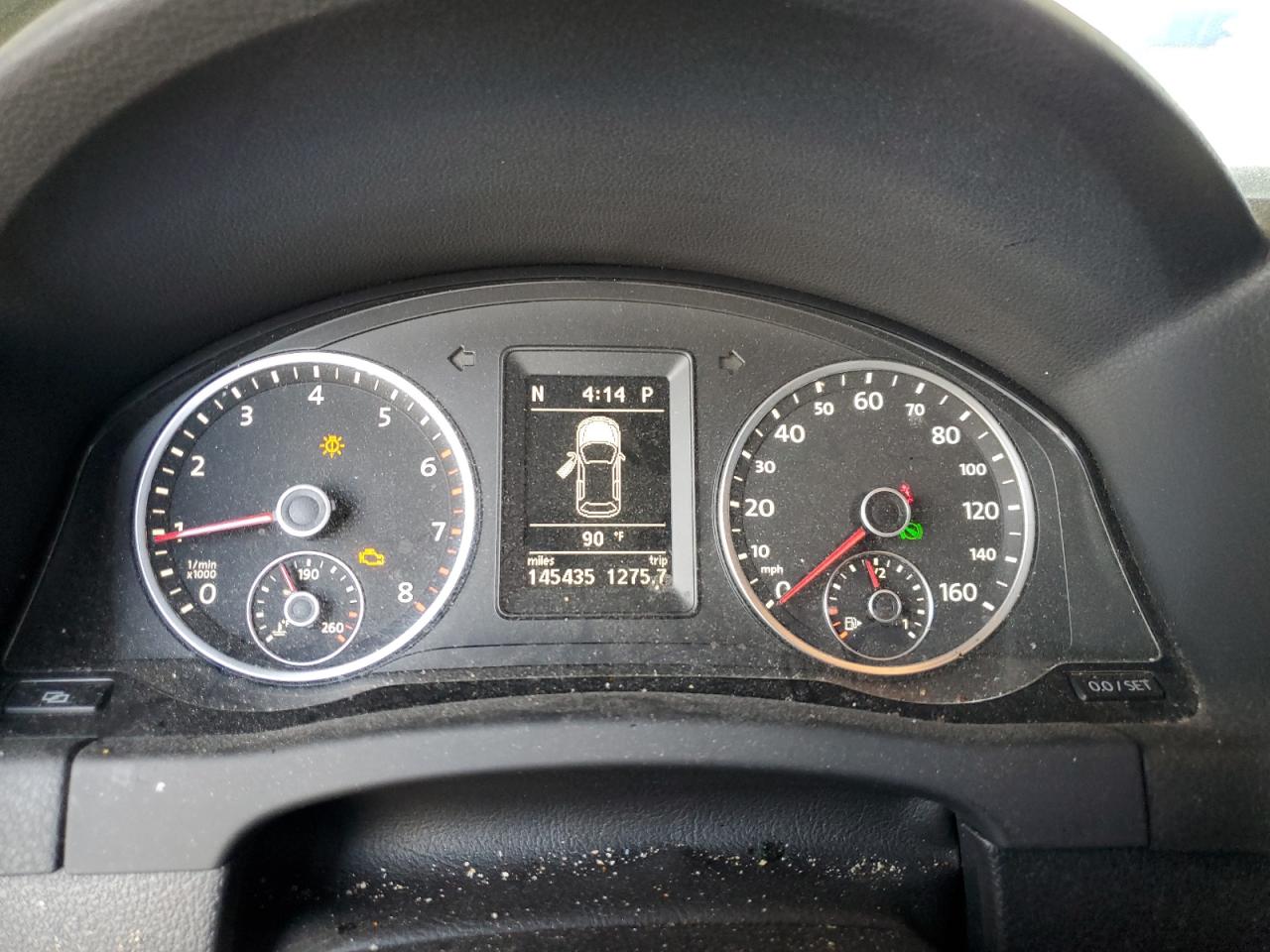 VOLKSWAGEN TIGUAN SE