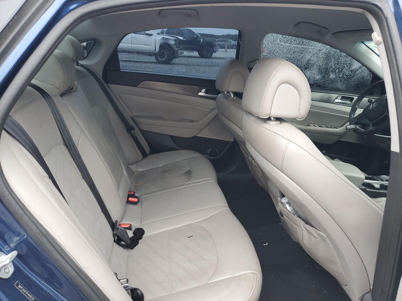 HYUNDAI SONATA SPORT