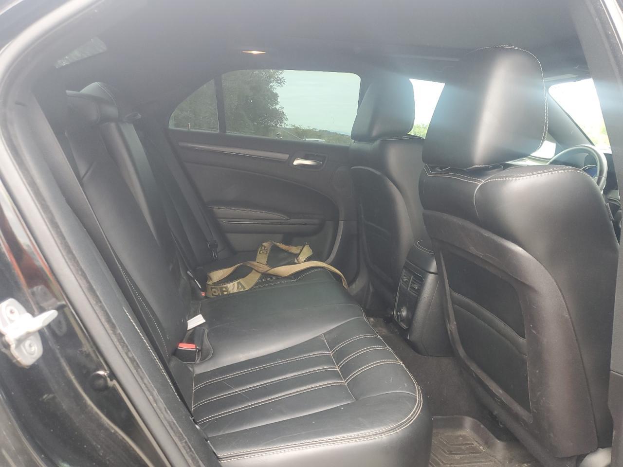 Lot #3240105527 2013 CHRYSLER 300 S