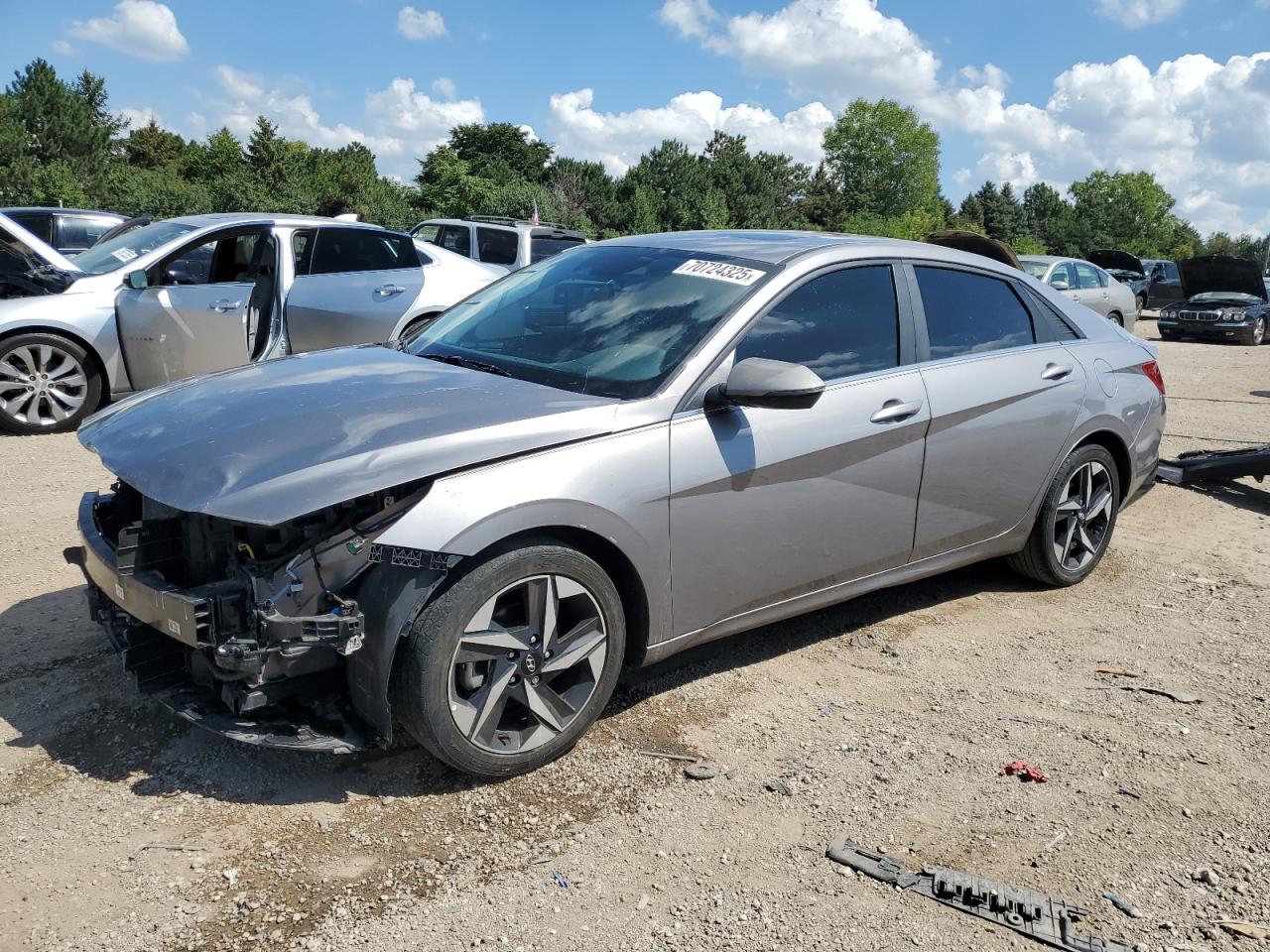 HYUNDAI ELANTRA LIMITED