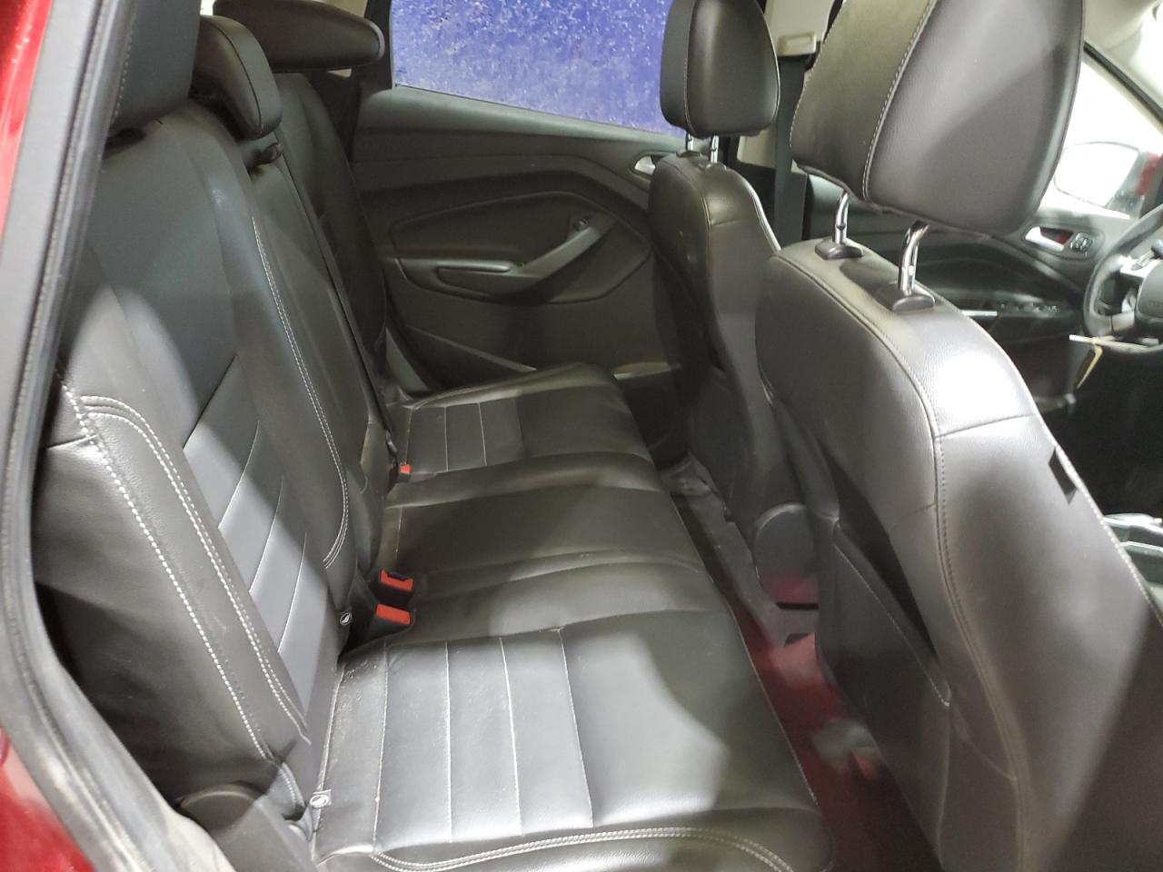 FORD ESCAPE TITANIUM