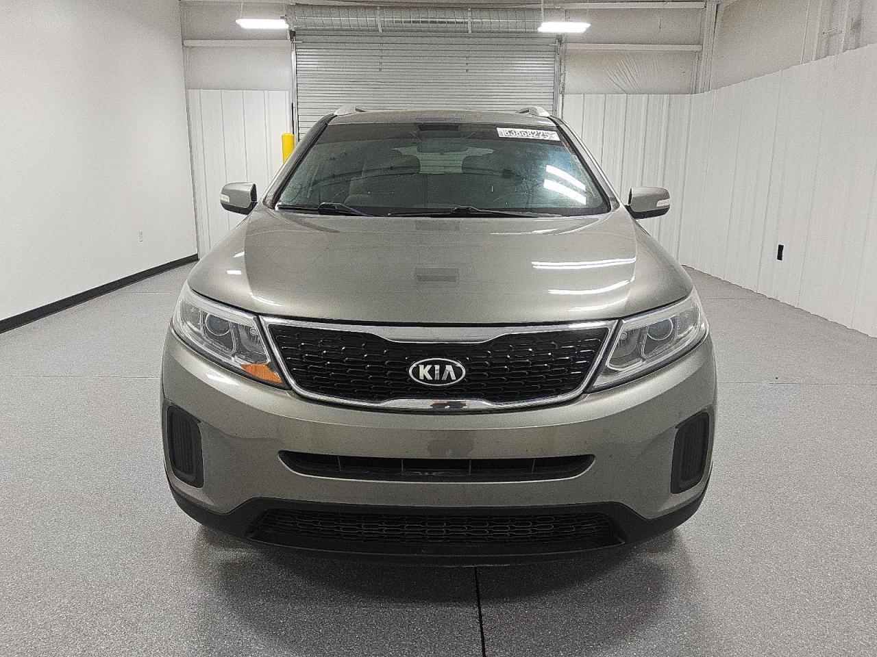 Lot #3311480234 2015 KIA SORENTO LX