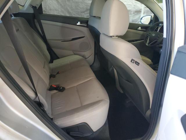 2020 HYUNDAI TUCSON SE KM8J2CA44LU166001