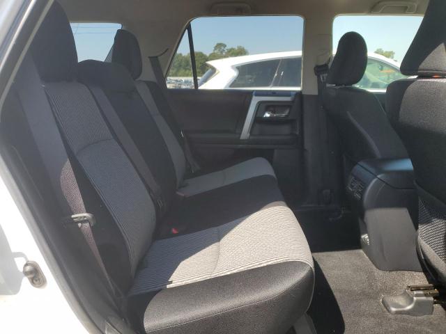 2022 TOYOTA 4RUNNER SR JTEMU5JR8N6069177